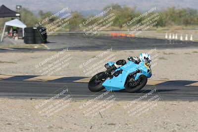 media/Nov-02-2025-CVMA (Sun) [[337aff29ab]]/Race 17-Amateur Supersport Middleweight/